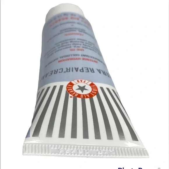 First Aid Beauty Ultra Repair Cream - Travel Size - 1 fl. oz. - Picture 6 of 12
